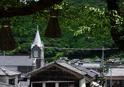 「神社と教会」小川吾一（長崎県）